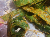 तोरी के छिलके के छल्ले (Tori ke chilke ke chhalle recipe in Hindi)