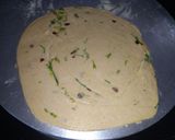 A picture of step 4 of Chilli garlic butter paratha.