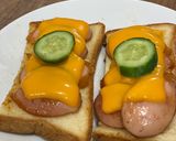 Hình bước làm 5 của món Bánh mì xúc xích Phomai