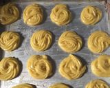 Foto langkah ke 1 dari resep Kue sus isi vla vanila.