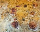 Foto del paso 4 de la receta: Albóndigas con rape, gamba langostinera y salsa de curry