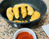 Foto del paso 2 de la receta: Milanesas de solomillo de pollo en cecofry 🐣 🍅 🧀