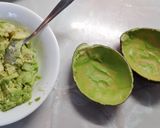 Foto del paso 10 de la receta Ensalada de aguacates con gambas y salsa rosa