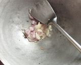 Foto langkah ke 2 dari resep Orak-arik Telur Buncis Wortel.