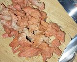A picture of step 3 of Stuffed Peppers with Marinated Pork Jerky.