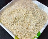 सफ़ेद तिल के लड्डू (safed til ke ladoo recipe in Hidni) रेसिपी चरण 1 फोटो