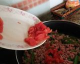 Foto del paso 2 de la receta: Carne picada con verduras y un poco de arroz hervido