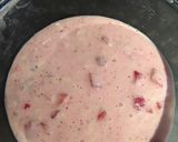 A picture of step 5 of Strawberry kheer.