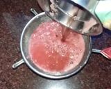 A picture of step 3 of Watermelon juice.