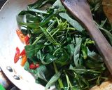 Foto langkah ke 2 dari resep Cah Kangkung.