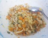 Foto langkah ke 4 dari resep Lumpia Ayam Sayur.