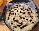 Foto del passaggio 4 della ricetta Scrigno di frolla rosa con crema pasticcera🥧🎀🍋🍒🍰