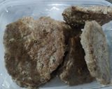 Foto langkah ke 3 dari resep Beef patty burger simple.
