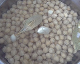 Foto del paso 1 de la receta: Potaje de garbanzos y cazón