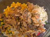 Салат с редиской и рыбными консервами