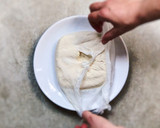 Foto del paso 3 de la receta: Tofu casero. Receta vegana fácil de 2 ingredientes