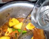 A picture of step 1 of Boiled Egg Akhni.