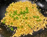 รูปขั้นตอนการทำที่ 1 ของ ไก่สับคั่วไข่