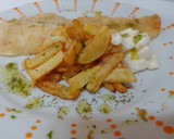 Foto del paso 7 de la receta: Merluza Romana y curry, chips y alioli
