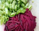 รูปขั้นตอนการทำที่ 2 ของ ผัดหมี่สีทับทิม #บีทรูท Stir-fried Ruby Bihun Rice Noodle #beet