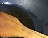 A picture of step 3 of Besan Ke laddo.