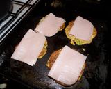 Foto del paso 8 de la receta: San Jacobos de brócolis - tortillitas saludables a la plancha