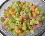 Hình bước làm 2 của món Salad nui dưa leo
