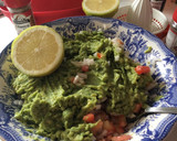 Foto del paso 5 de la receta: Guacamole casero🍈🥑