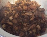 Foto del paso 2 de la receta: Carne y pollo con verduras salteadas con barbacoa o teriyaki