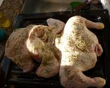 Foto del paso 2 de la receta: Pollo a la parrilla del horno con papas