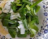 A picture of step 2 of Multicolor Salad.