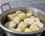 Foto langkah ke 1 dari resep Tumbang Ubi Lantak.