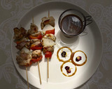 Foto del paso 8 de la receta: Brochetas de pollo en salsa de café