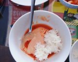 Hình bước làm 4 của món Cơm trộn ngon miệng với nguyên liệu đơn giản khi ở nhà một mình