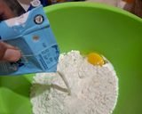 Foto langkah ke 1 dari resep Bolu Kukus Mekar Taro.