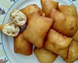 A picture of step 5 of Lemon infused mandazi.