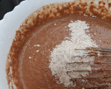 Foto del paso 4 de la receta: Bizcocho integral de calabaza y zanahoria con toque de cacao