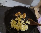 Foto langkah ke 3 dari resep Nasi Goreng Udang.
