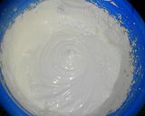 Foto langkah ke 4 dari resep Bolu Kukus Merekah Pemula.