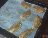 Foto del paso 4 de la receta Empanadillas de compota de manzana especiada con helado