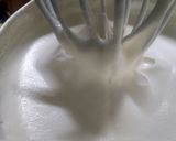 Foto del paso 3 de la receta: Torta de chocolate con bizcochuelo económico