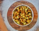 Foto langkah ke 4 dari resep Simple Crouton.