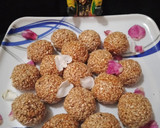 તલના લાડુ(Tal na laddu recipe in Gujarati) રેસીપી સ્ટેપ6ફોટો