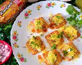 A picture of step 8 of Biscuit Sev Puri Chaat.