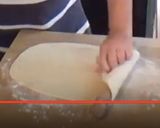 A picture of step 4 of Pissaladier.