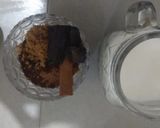 Foto langkah ke 1 dari resep Hot Chocolate Coffee with Cinnamon.