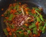 Foto del paso 3 de la receta: Revuelto de verduras con jamón