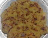 A picture of step 3 of Lauki chila.