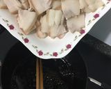 Hình bước làm 2 của món Thịt kho trứng cút