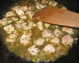 Tejszínes-tárkonyos pulykaragu barnarizzsel recept fázis 4 fotója